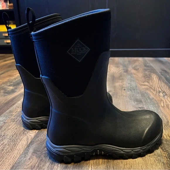 ~*~ Muck Boots Women’s Arctic Sport II Mid Black 8 ~*~ - Picture 3 of 7